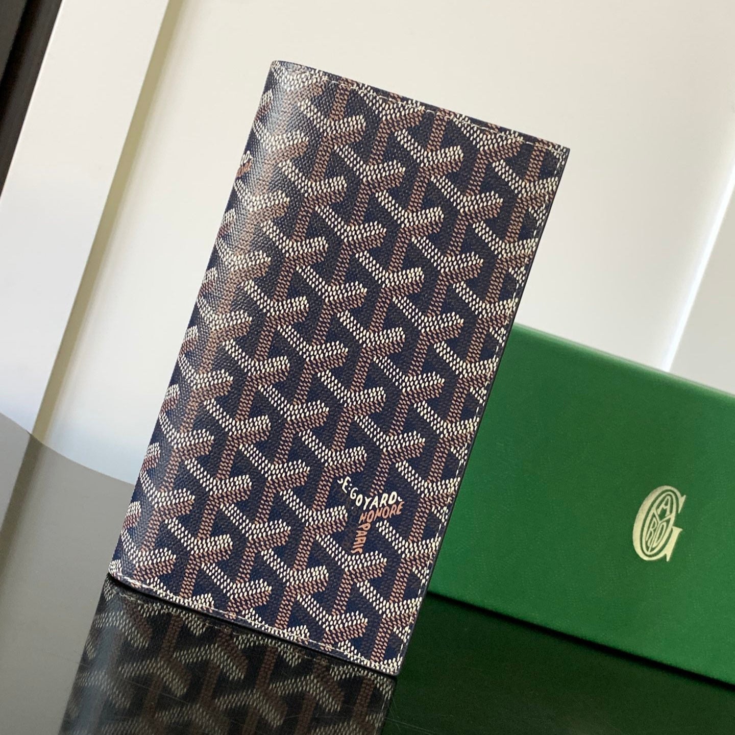 RICHELIEU CHECKBOOK WALLET 19 IN NAVY BLUE GOYARDINE CANVAS AND CALFSKIN